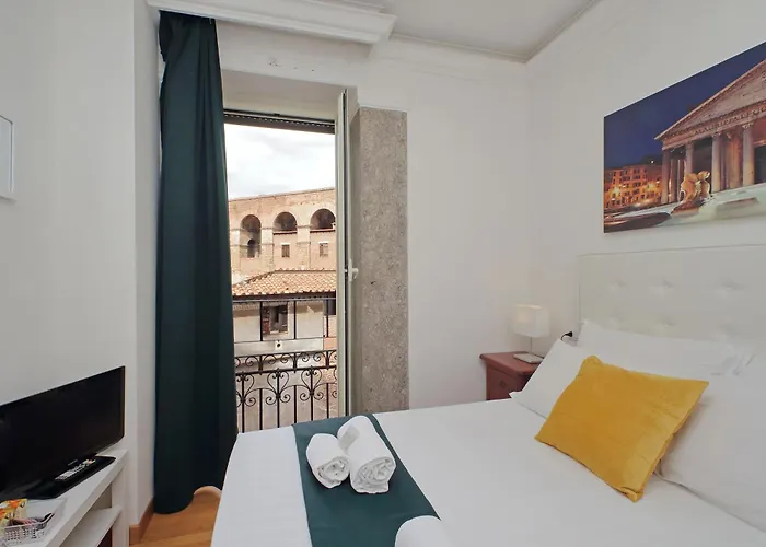Romulus Rooms
